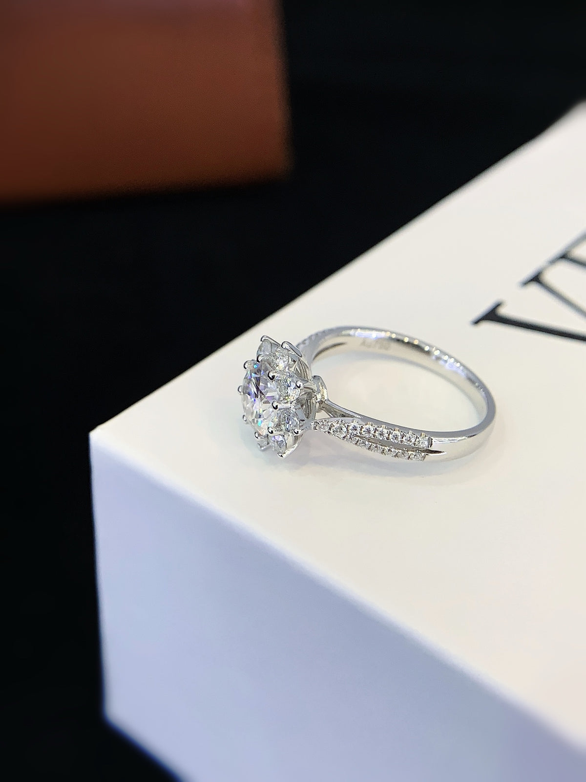 18K Gold 1 Carat Lab-Grown Diamond Ring